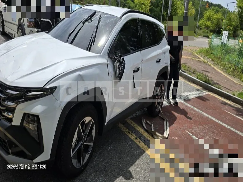 Photo 2 of 16: 2024 Hyundai Tucson NX4 Hybrid — Korean insurance auction