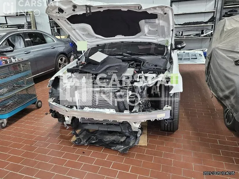 Photo 2 of 19: 2020 Mercedes-Benz E 250, VIN W1KZF4FB1LA845305 — Korean insurance auction