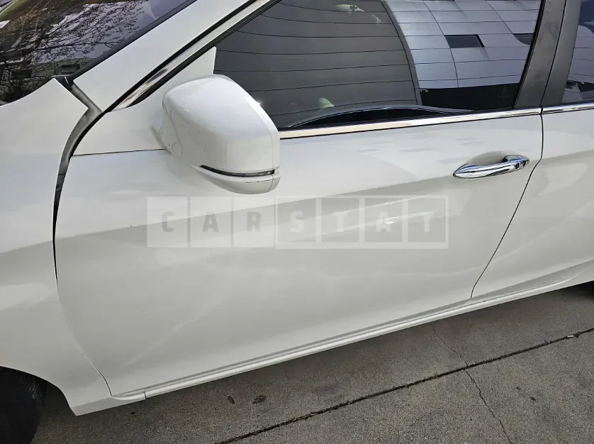 Photo 2 of 14: 2016 Honda Accord 2.4, VIN 1HGCR2680GA510072 — Korean insurance auction