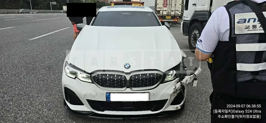 Photo 2 of 50: 2021 BMW M340i, VIN WBA5U7103MFK42945 — Korean insurance auction