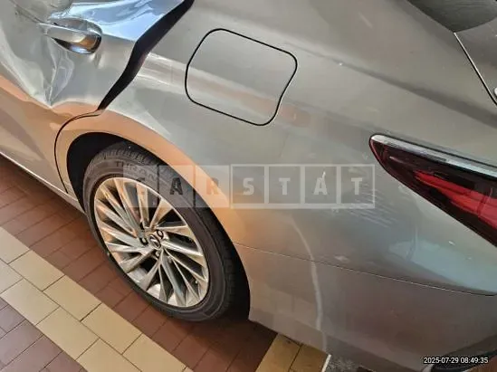 Photo 2 of 38: 2024 Lexus ES300h — Korean insurance auction