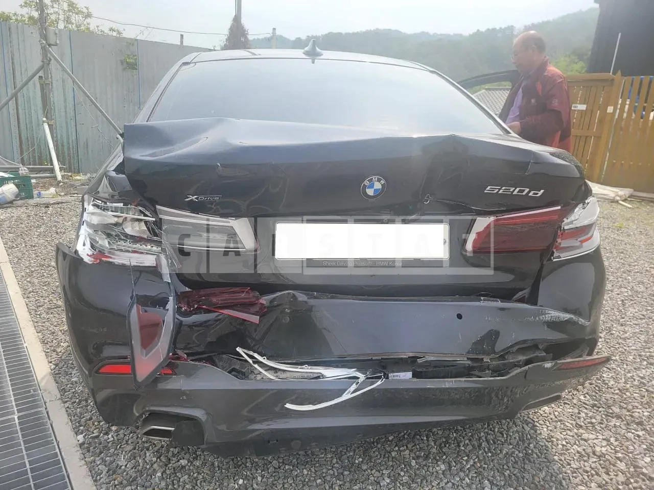 Photo 2 of 19: 2017 BMW 520d xDrive, VIN WBAJC5103HG851829 — Korean insurance auction
