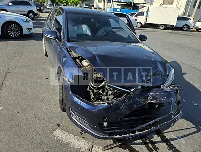 Photo 1 of 11: 2016 Volkswagen Golf 2.0 TDI BMT — Korean insurance auction