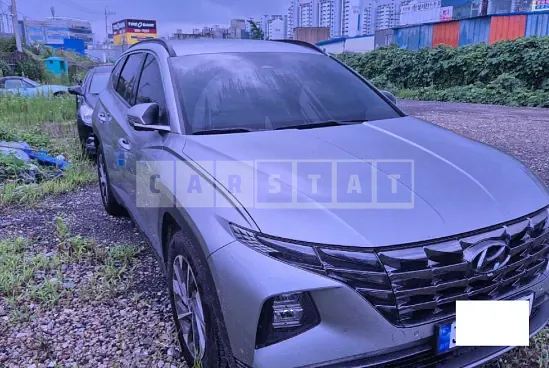 Photo 2 of 17: 2023 Hyundai Tucson — Korean insurance auction