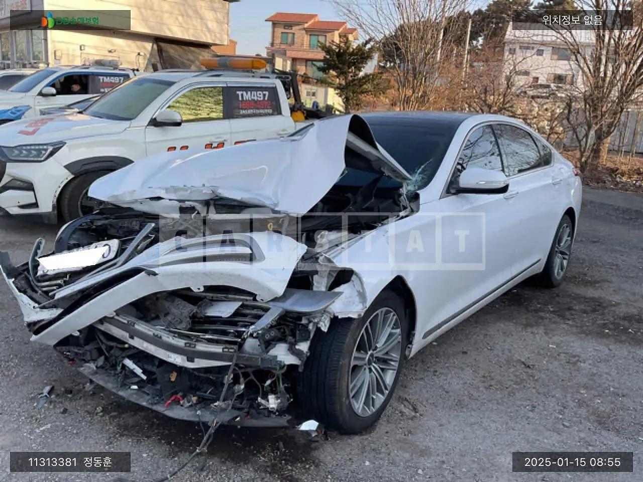 Photo 2 of 16: 2017 Hyundai Genesis G80, VIN KMHGL41DDHU225067 — Korean insurance auction