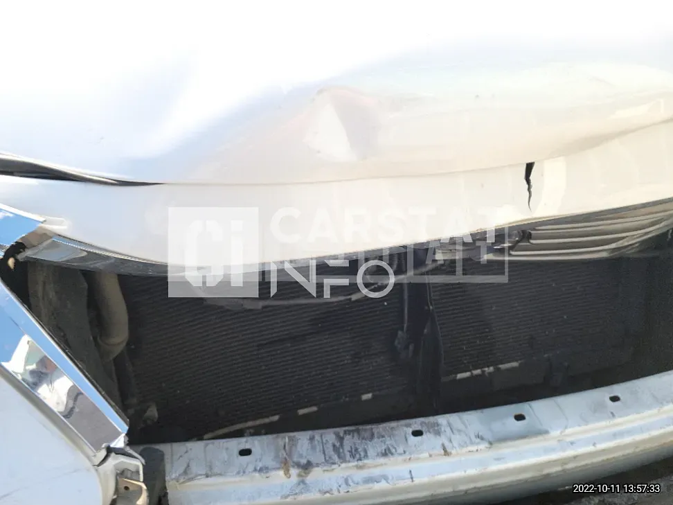 Photo 2 of 17: 2016 Lexus ES300h, VIN JTHBW1GG4G2124690 — Korean insurance auction