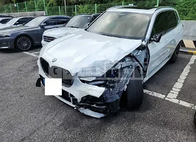 Photo 1 of 11: 2019 BMW X5 xDrive 30d, VIN WBACV6100KLJ65268 — Korean insurance auction
