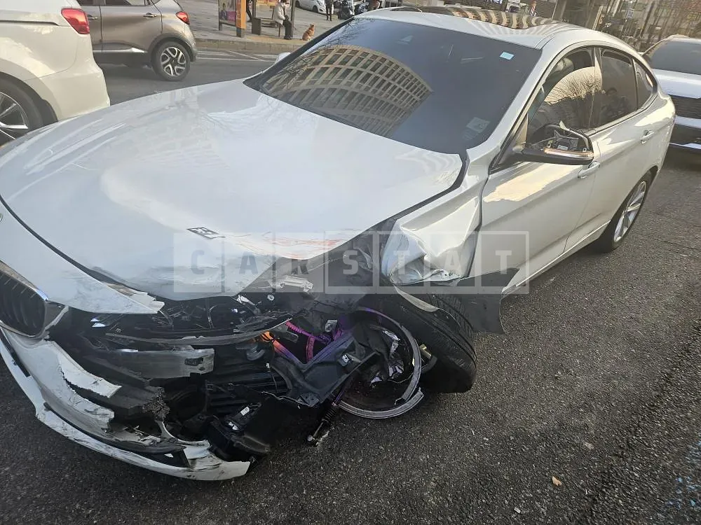 Photo 2 of 11: 2017 BMW 320d GT xDrive, VIN WBA8T5103HG791274 — Korean insurance auction
