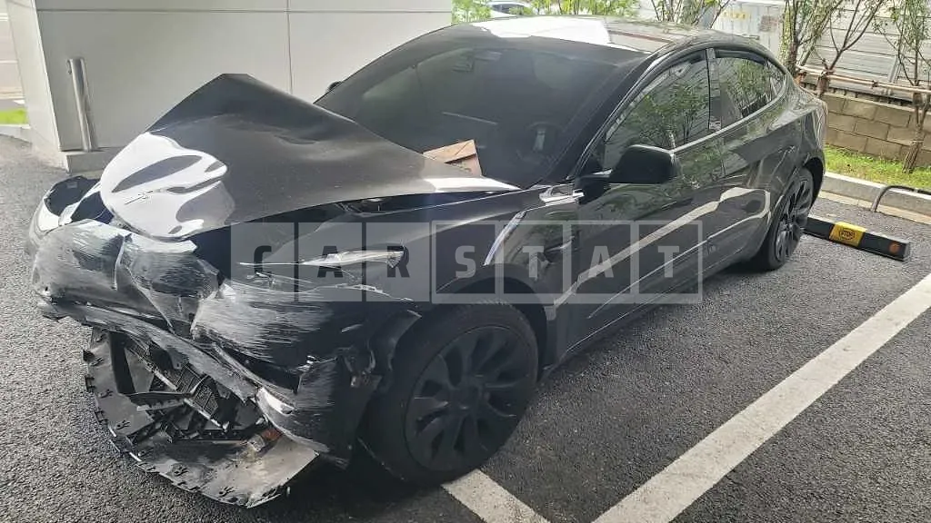 Photo 2 of 13: 2021 Tesla Model 3 Long Range — Korean insurance auction