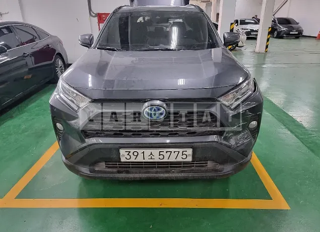 Photo 2 of 50: 2021 Toyota RAV4 Hybrid, VIN JTMW2RFV3MD095857 — Korean insurance auction