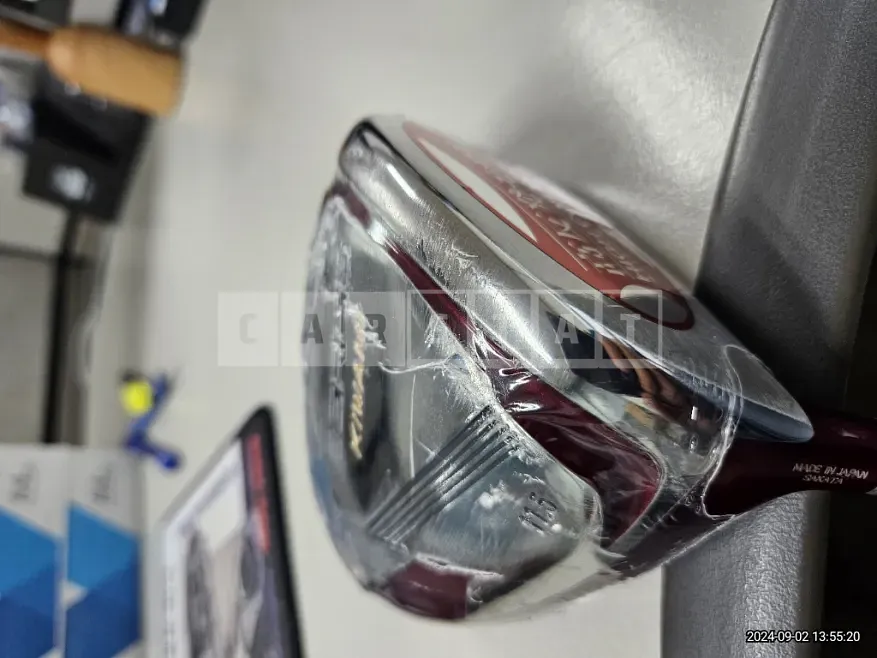 Photo 2 of 10: 2024 Volkswagen Golf — Korean insurance auction