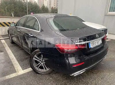 Photo 1 of 36: 2023 Mercedes-Benz E250, VIN W1KZF4FB9PB179133 — Korean insurance auction