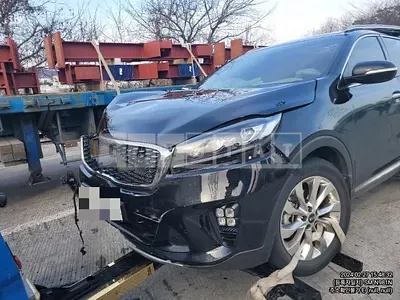 Photo 1 of 9: 2018 Kia Sorento 2.2, VIN KNAPK81BBKA510077 — Korean insurance auction