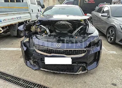 Photo 1 of 13: 2019 Kia Stinger — Korean insurance auction