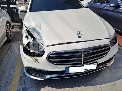 Photo 1 of 16: 2022 Mercedes-Benz E250 — Korean insurance auction