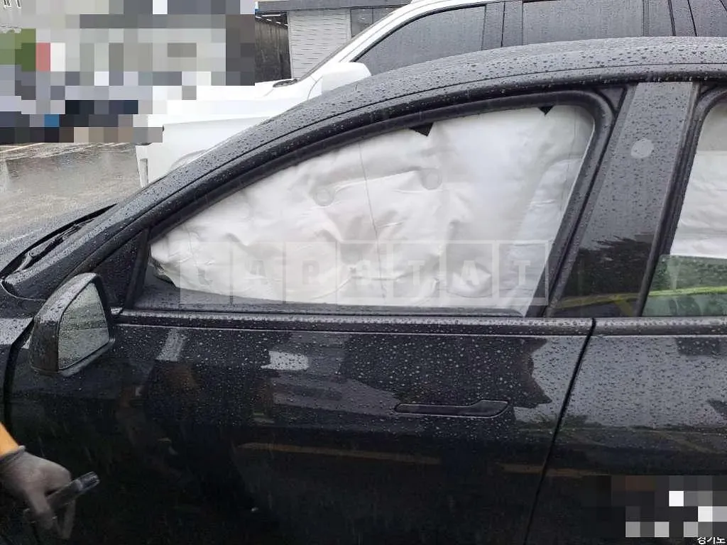 Photo 2 of 30: 2025 Tesla Model Y Long Range — Korean insurance auction