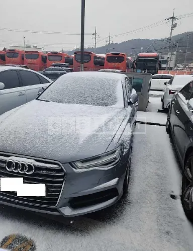 Photo 2 of 14: 2018 Audi A6 35 TDI, VIN WAUZZZ4G0JN107849 — Korean insurance auction