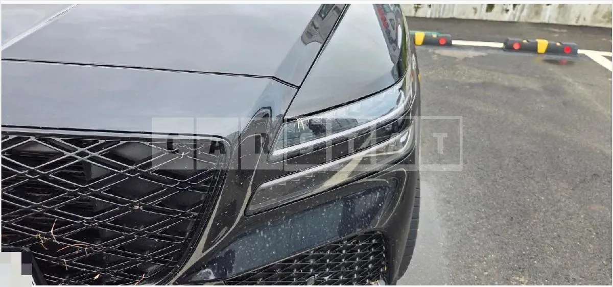 Photo 2 of 43: 2025 Genesis GV80 2.5T — Korean insurance auction