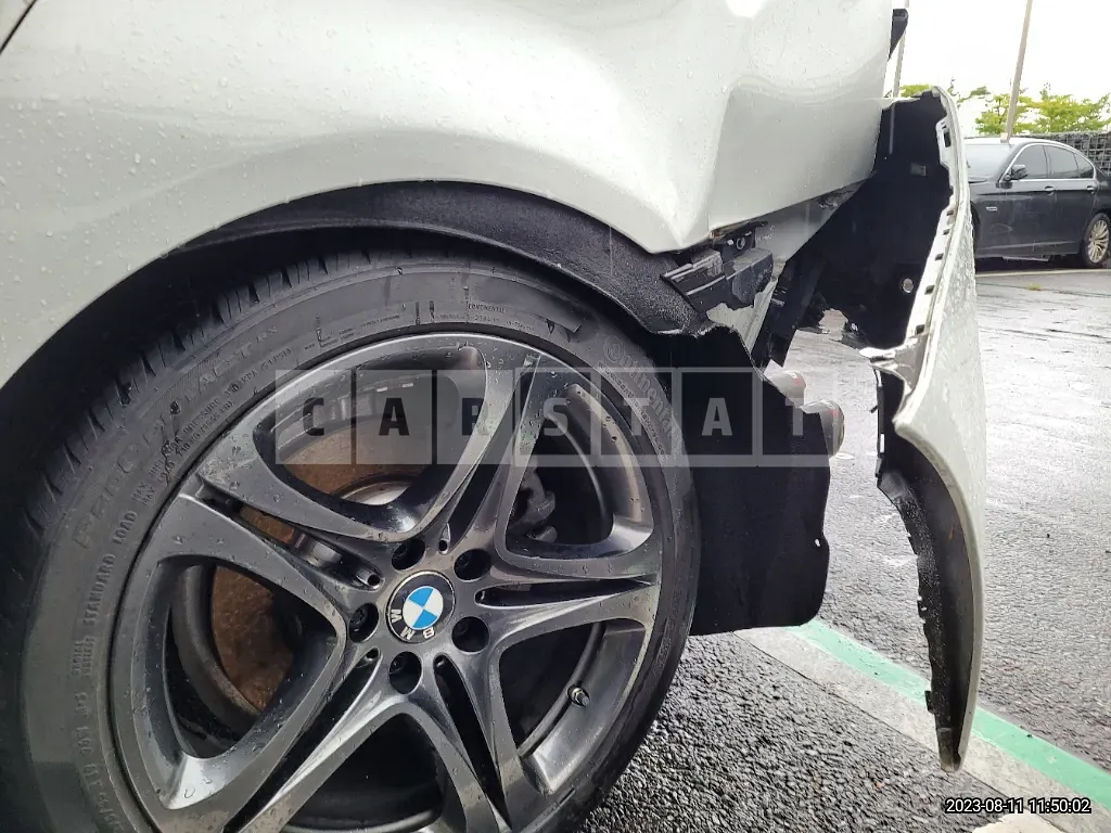 Photo 2 of 50: 2016 BMW 520d, VIN WBA5E5104GG069775 — Korean insurance auction