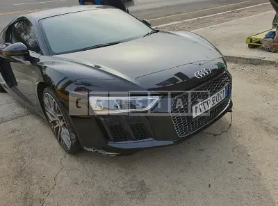 Photo 1 of 9: 2017 Audi R8 Copue V10 Plus, VIN WUAZZZFX0H7901574 — Korean insurance auction