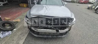 Photo 1 of 8: 2017 Genesis EQ900 — Korean insurance auction