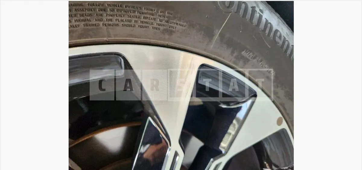 Photo 3 of 3: 2021 Kia (parts) Carnival Wheel — Korean insurance auction