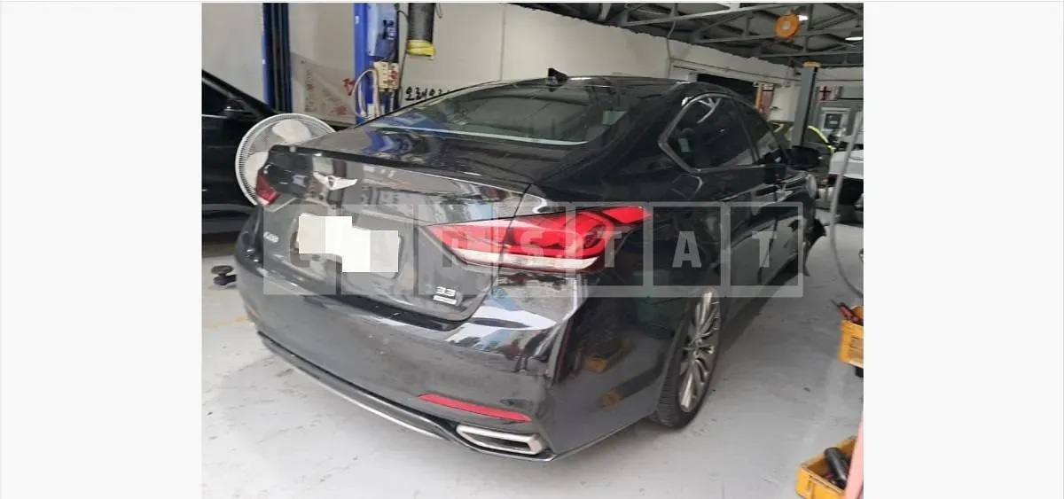 Photo 2 of 15: 2016 Genesis G80 3.3 — Korean insurance auction