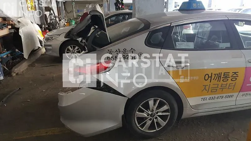Photo 2 of 6: 2016 Kia K5, VIN KNAGU416BGA067586 — Korean insurance auction