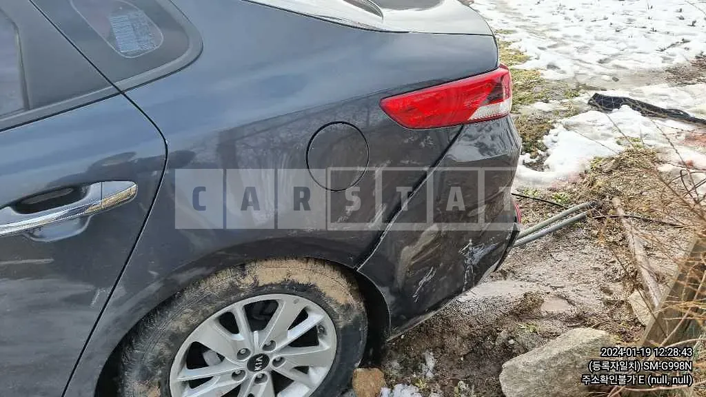 Photo 2 of 11: 2018 Kia K5, VIN KNAGT416BJA181271 — Korean insurance auction