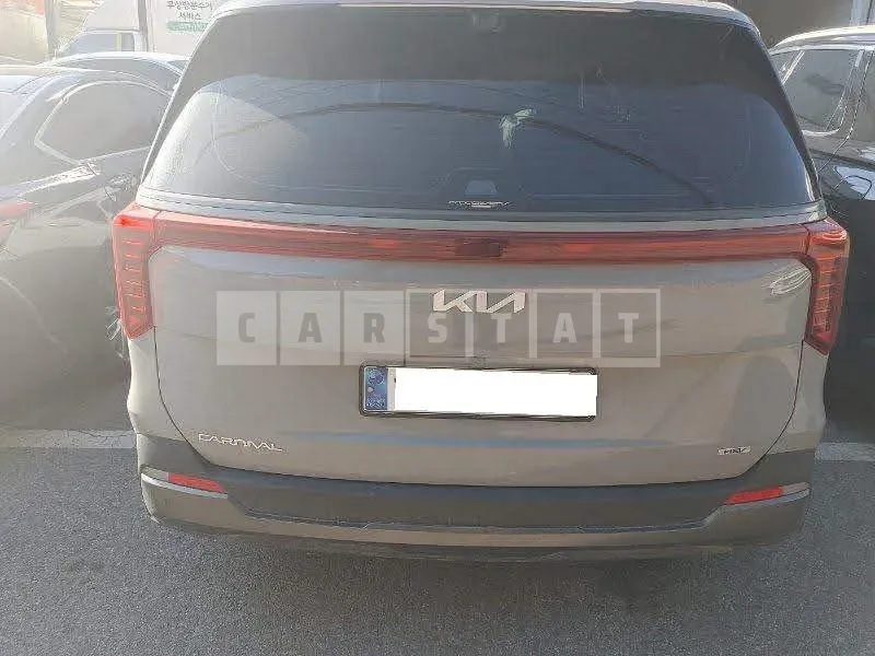 Photo 2 of 26: 2024 Kia Carnival Hybrid, VIN KNANE81ABSS057076 — Korean insurance auction