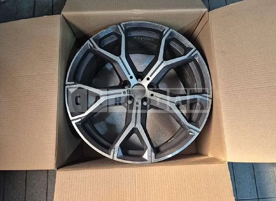 Photo 2 of 5: 2023 BMW (parts) X5 xDrive40i Wheels — Korean insurance auction