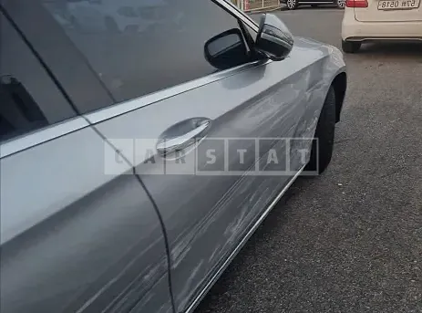 Photo 2 of 8: 2017 Mercedes-Benz E 300 4Matic, VIN WDDZF4KB1HA179799 — Korean insurance auction
