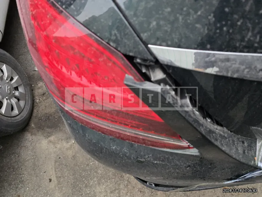 Photo 2 of 30: 2019 Mercedes-Benz C220 d 4Matic — Korean insurance auction