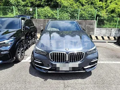 Photo 1 of 33: 2020 BMW X5 xDrive30d Xline, VIN WBACV6105L9B45180 — Korean insurance auction