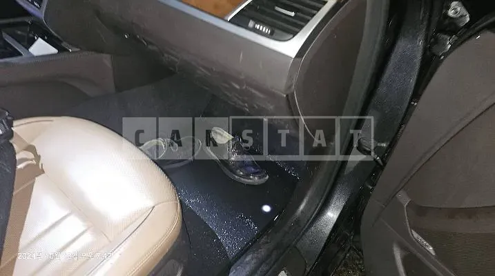 Photo 2 of 6: 2018 Genesis G80 — Korean insurance auction