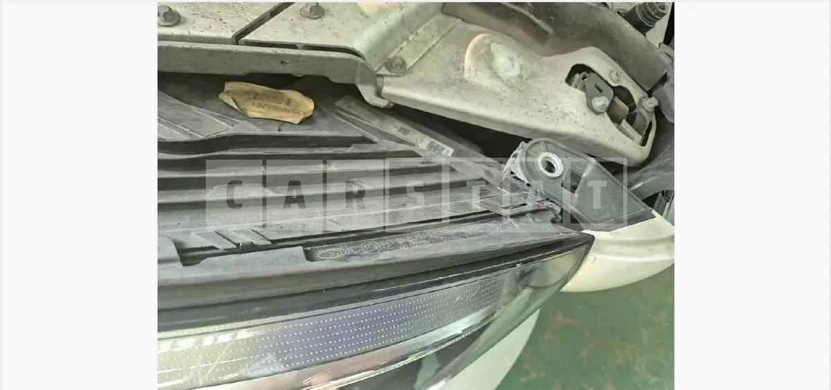 Photo 2 of 2: 2016 Mercedes-Benz (parts) GLC 220 d 4Matic Light — Korean insurance auction