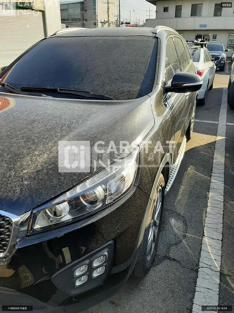 Photo 2 of 21: 2016 Kia Sorento, VIN KNAPH81ABGA211555 — Korean insurance auction