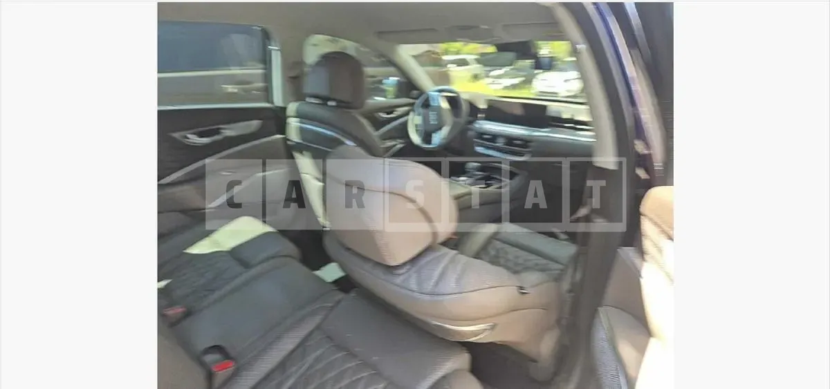 Photo 2 of 10: 2021 Kia K9 AWD — Korean insurance auction