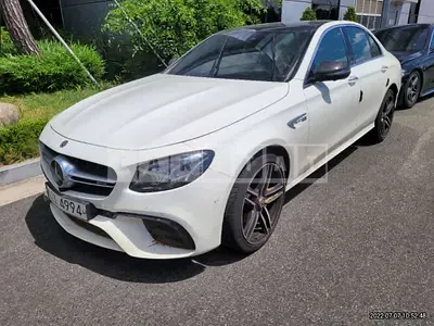 2018 Mercedes-AMG E63 4Matic +