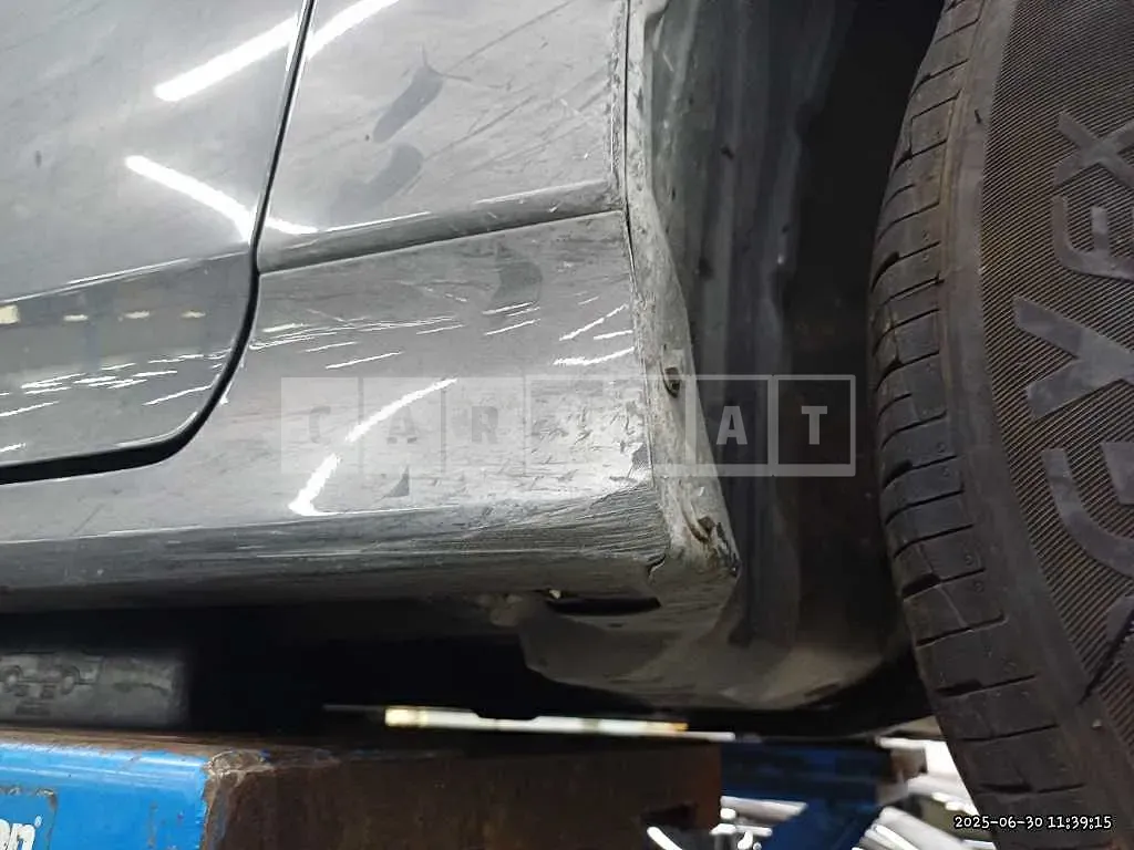 Photo 2 of 25: 2017 Toyota Prius — Korean insurance auction
