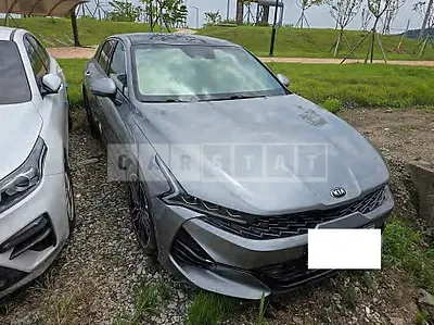 Photo 1 of 8: 2021 Kia K5 — Korean insurance auction