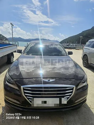 Photo 1 of 17: 2015 Genesis 3.3 — Korean insurance auction