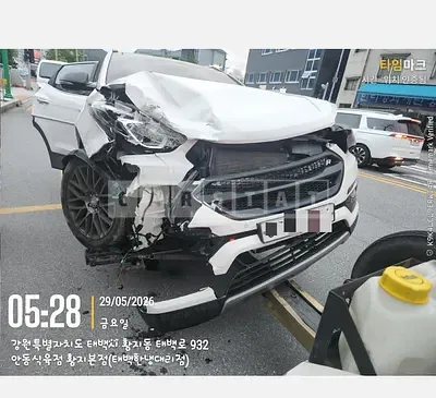 Photo 1 of 4: 2016 Hyundai Santa Fe DM — Korean insurance auction