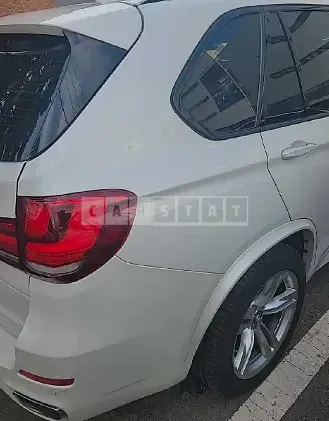 Photo 2 of 9: 2018 BMW X5 xDrive 30d, VIN WBAKS4106J0Y71556 — Korean insurance auction