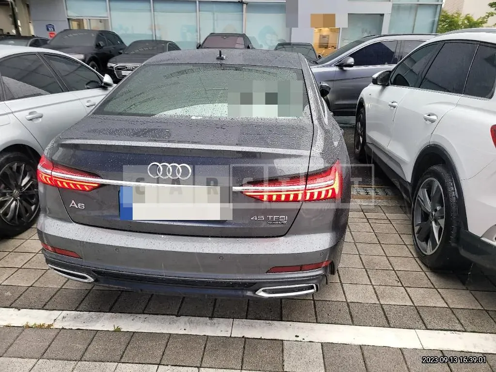 Photo 2 of 38: 2022 Audi A6 45 TFSI quattro, VIN WAUZZZF26NN037006 — Korean insurance auction