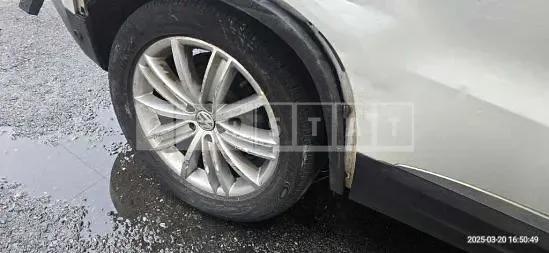 Photo 2 of 18: 2016 Volkswagen Tiguan 2.0 TDI BMT — Korean insurance auction