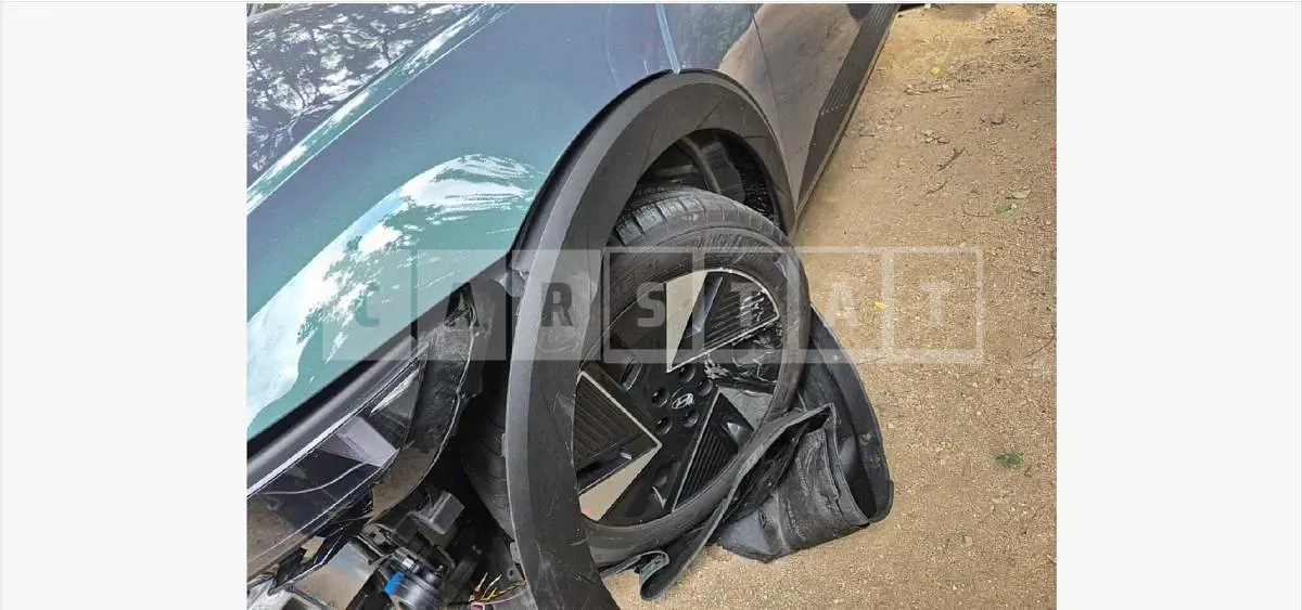 Photo 2 of 28: 2025 Hyundai IONIQ 5 Long Range Electric Car — Korean insurance auction