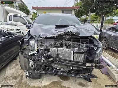 Photo 1 of 10: 2019 Kia Carnival, VIN KNAMC81ABKS547358 — Korean insurance auction