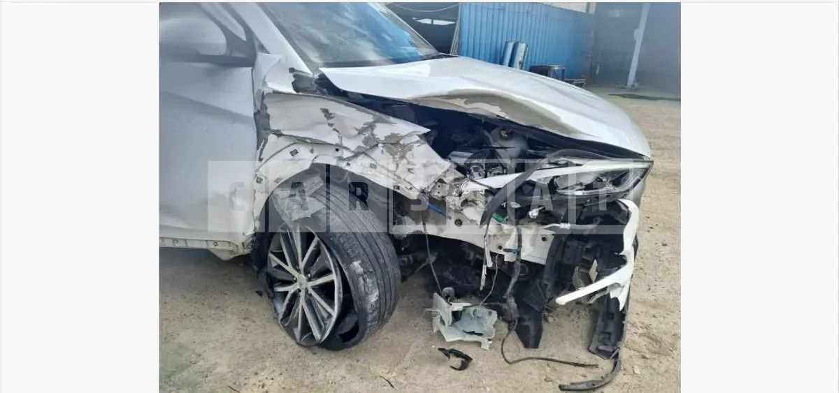 Photo 2 of 16: 2015 Hyundai Tucson TL 1.7 — Korean insurance auction