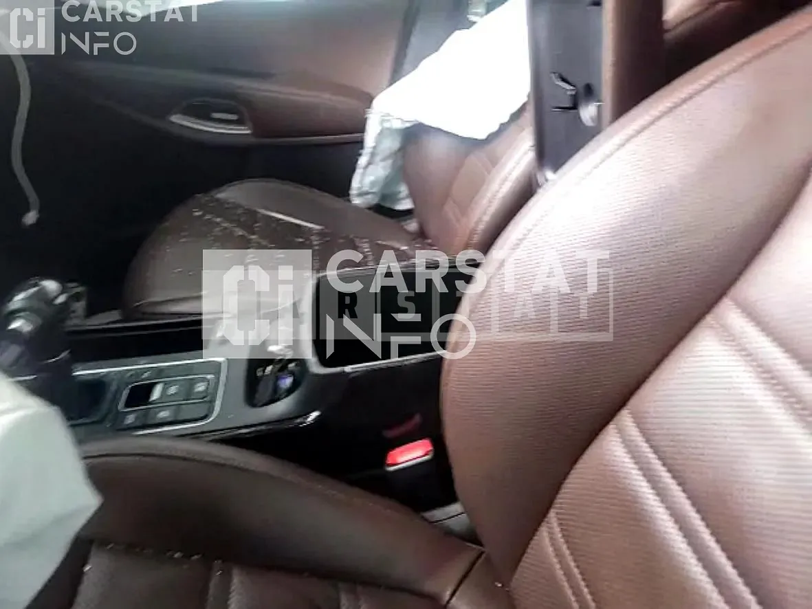Photo 2 of 34: 2016 Kia Sorento 2.0 — Korean insurance auction